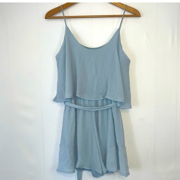 She and Sky Gauzy Layered Baby Blue One Piece Romper Shorts Tie Waist Size L - Picture 7 of 9